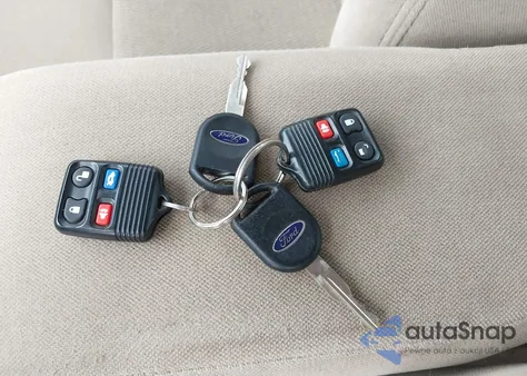 2003 Ford Taurus Ses из США, поврежденный, VIN 1FAFP55UX3A270677